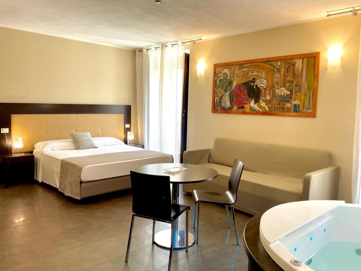 Residenza Il Barone Acomodação com café da manhã Tropea Exterior foto