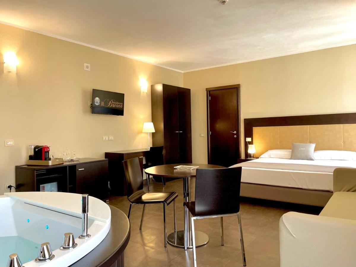 Residenza Il Barone Acomodação com café da manhã Tropea Exterior foto